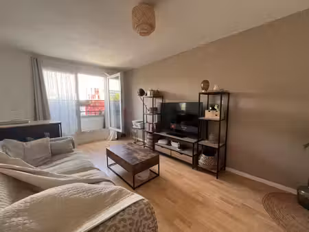 location appartement 43m² la madeleine 59110