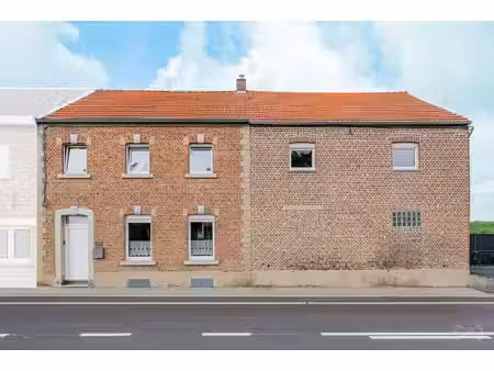 huis te koop in waremme met 8 slaapkamers