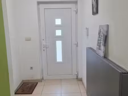 immeuble mixte en colocation à rue lait beurré maurage (vbe60892)