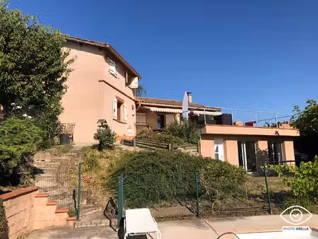 exclusivité nestenn - rebigue - maison 6 pièces 138 m² - piscine - vue dégagée - coteaux à
