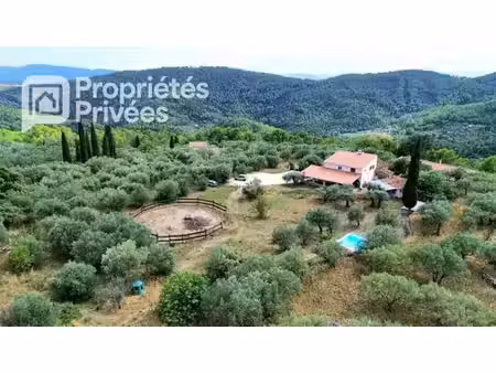 villa de 5 pièces de luxe en vente claviers  provence-alpes-côte d'azur