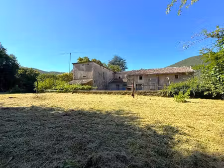 immeuble st florent sur auzonnet - 12 pièces - 293 m² + parc
