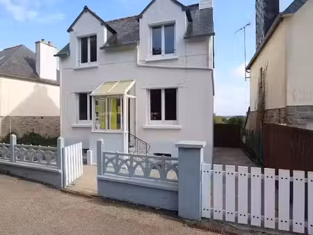 vente maison 4 pièces 81.6 m² à glomel (22110)  112 000 €