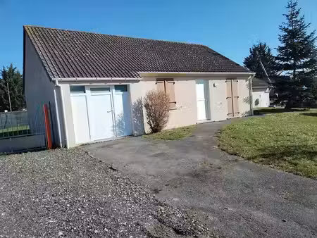 vente locaux professionnels 4 pièces 78 m² à saint maximin (60740)  279 500 €