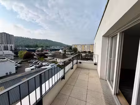appartement t3 à maromme avec balcon