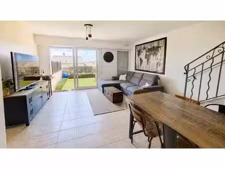 maison mitoyenne 3p  terrasse  parking et garage dans résidence sécurisée