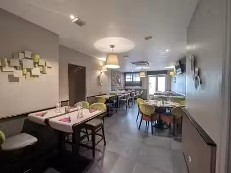 vente locaux professionnels 0 pièces 240 m² à bresles (60510)  472 500 €