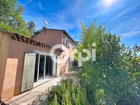 maison traditionnelle 4 pièces de 111 m² - piscine  garage  cave et terrain de 556 m² /...