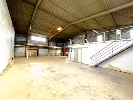 achat local commercial 1 710m² la farlede 83210