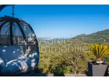 villa avec vue mer  au calme  entre nature et estérel