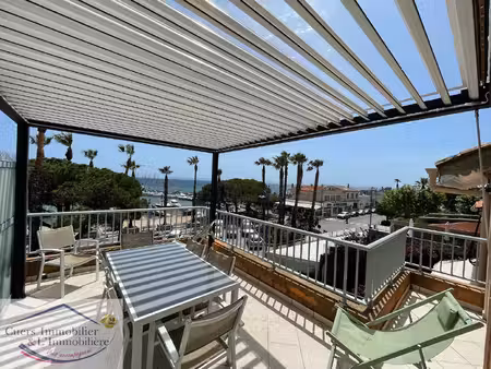 location appartement 4 pièces 75m² hyeres 83400