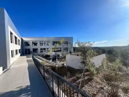 location local professionnel 435m² sophia antipolis 06560