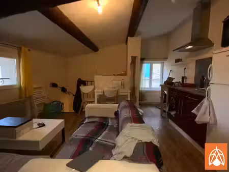 location meublée appartement 2 pièces 28.06 m² à grans (13450)  515 €