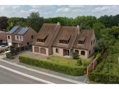 maison exceptionnellement spacieuse pouvant accueillir un ca