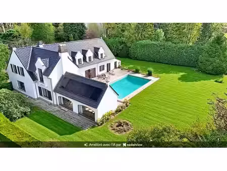 charmante villa 4 façades (350m²) sur 25 ares avec piscine