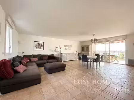 appartement de luxe à louer dans le quartier adamville