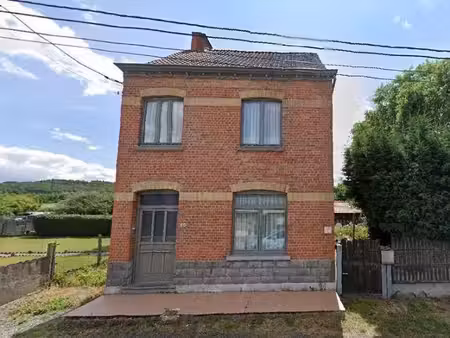belle maison avec jardin et garage