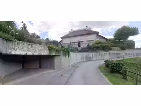 château à vendre à saint-genix-sur-guiers
