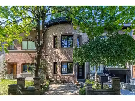 gerenoveerde woning (114 m²) met 2 slaapkamers  tuin (114 m²