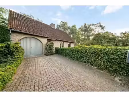 charmante demeure avec grand jardin à vendre à la panne