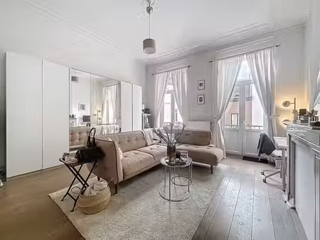 appartement 1ch à ixelles  balcon  lumineux