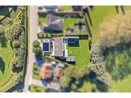 villa spacieuse avec espace de pratique à vendre à sint-baaf
