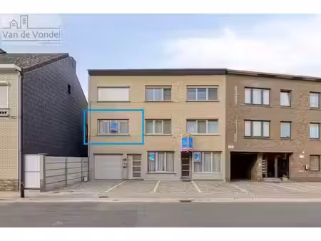 app.d'une chambre  avec terrasse ensoleillée et garage !