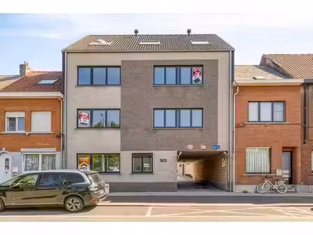 modern appartement met 3 slaapkamers in muizen