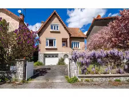 maison au charme de l’ancien avec jardin dans secteur calme de guéret