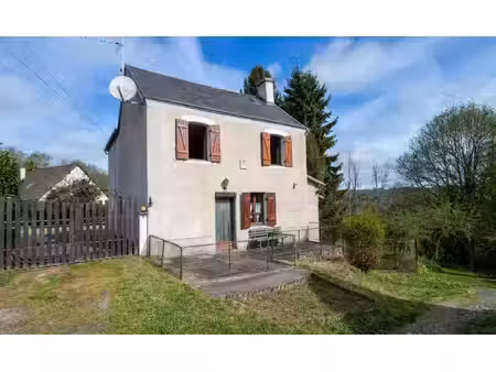 maison en pierre pleine de charme à cinq minutes du centre de guéret