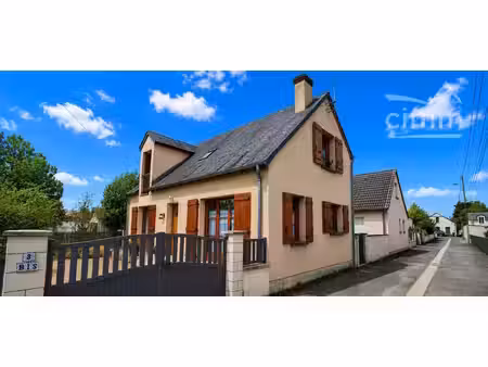 a vendre  blois vienne – maison 2 / 3 chambres avec cour privative et climatisation