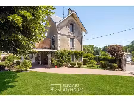 maison de maître en coeur de ville avec jardin et espaces de vie évolutifs
