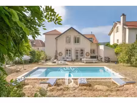 exclusivité – maison des années 1930 avec piscine garage et grand jardin – laxou village