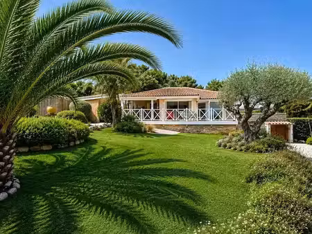 vente maison 4 pièces 94 m² à gassin (83580)  895 000 €