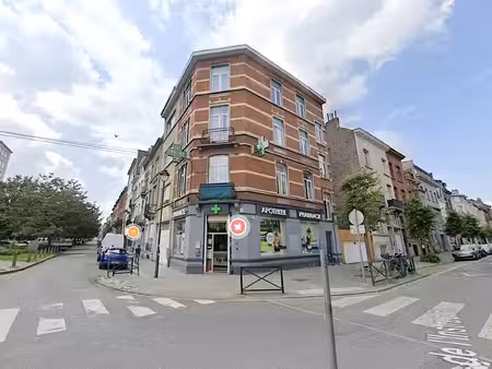 immeuble mixte à vendre à rue de l'instruction 115 anderlecht (vbe60724)