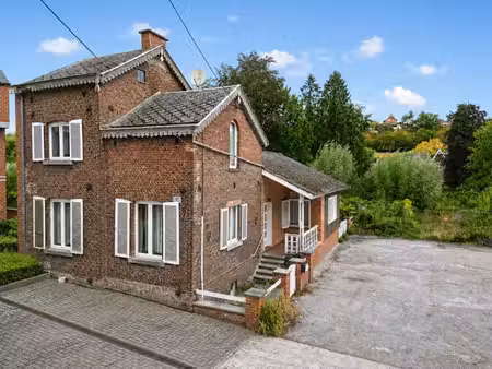 maison habitable de plain pied avec jardin et garage