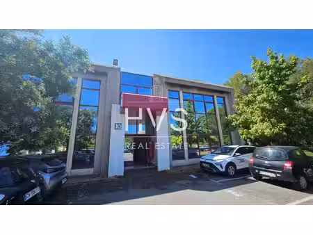 location local professionnel 89m² meyreuil 13590