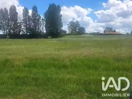 vente terrain à varzay (17460) : à vendre / 8920m² varzay