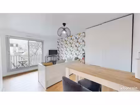 studio 1 pièce 22 m²