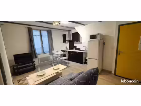 appartement t2 meublé: 35 m²
