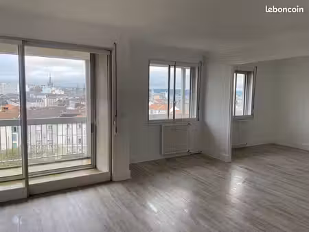 limoges-hôtel de ville  appartement f3/f4