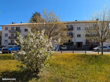 idéal retraité f3 dans petite résidence