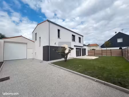 maison de standing 5 chambres - 152 m² - saint-herblain