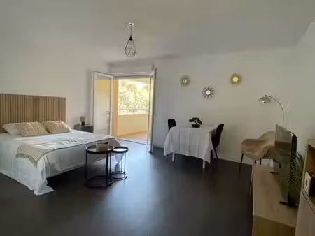 studio meublé à louer - location scolaire ( octobre / avril-mai )