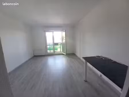 studio 1 pièce 22 m²