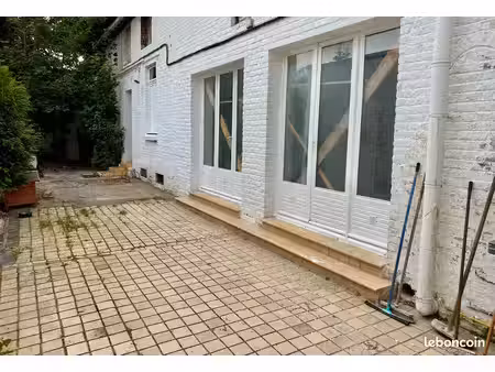 appartement de plain-pied avec terrasse