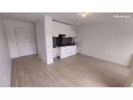 appartement 1 pièce 28 m²