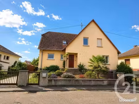 maison 6 pièces 135 m²