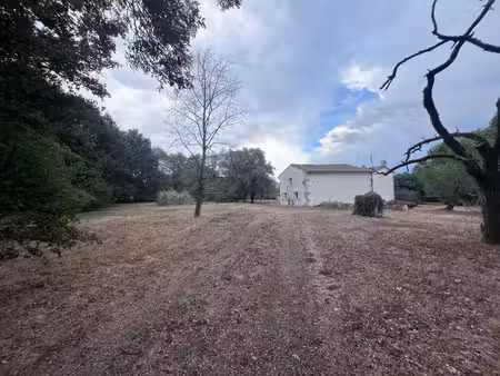 vente maison 5 pièces 188 m² celles-sur-belle (79370)