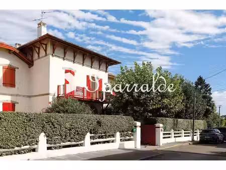 exclusivité hendaye centre-ville | 117 m2 | 5 pièces | par